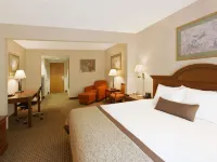 Wingate by Wyndham Charlotte Airport I-85/I-485 Hotels near Enderly Park