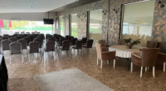 Mox Hotel Wellness & Spa