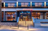 Moxy Banff Hotels in Banff