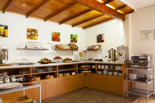 Hostal Residencia Europa Punico - Pensions