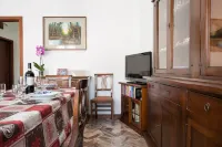 Parma A due passi dall'Ospedale Apartment