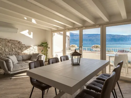 Vista Lago Hotels in Gargnano