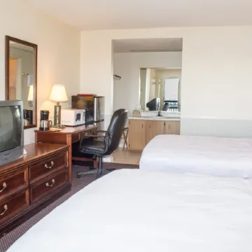 Hawk's Nest Lodge