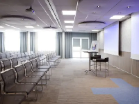 Novotel Massy Palaiseau Hôtels à : Champlan