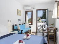Anemone Homes Hotels in Istro
