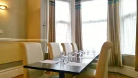 Avis Hotel Hotels in Bromley