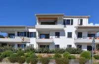 Les Terrasses du Grand Large Hotels in Serra-di-Ferro