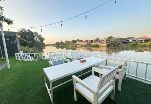 클래식 카메오 호텔