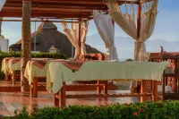 布塞里亞斯的Grand Decameron Complex, A Trademark 全包飯店 - SPA