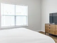 The Landing Apartments Indianapolis Hotels in Lincoln Township