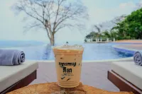 PIDA Coffee Farm Lodge Mondulkiri - Pools