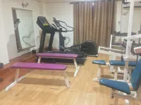 Embassy Suites Hotels & Restaurant - Fitnessstudio