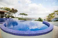 Pacaya Lodge and Spa Hotel a La Laguna
