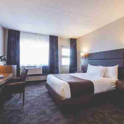 Hotel Continental Centre-Ville Rooms