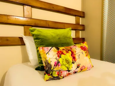 默帕尼旅館 住宿飯店