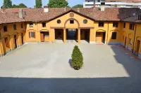 Corte Certosina Hotels in Rosate