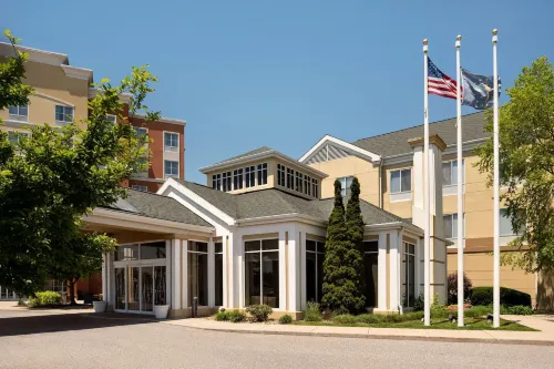 Hilton Garden Inn Fort Wayne Các khách sạn ở Aboite Township