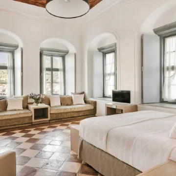 Hydrea Exclusive Hospitality