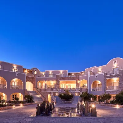 Santo Miramare Beach Resort Hotel berhampiran Pantai Vlychada