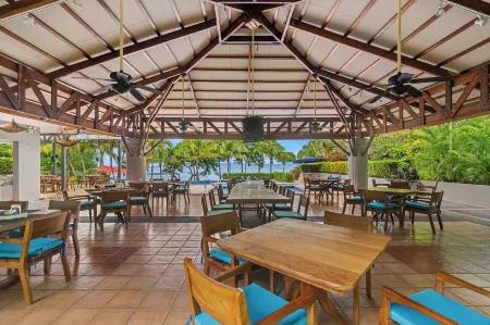 Bahia Pez Vela Resort