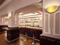 Ambassador, New Delhi - Ihcl SeleQtions Hotels near Sundar Nagar