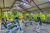 Atlantida Lodge Cahuita - Phòng tập thể hình