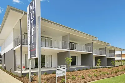 Cooroy Luxury Motel Apartments Hotels in Eumundi