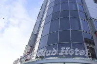 Ost West Club