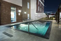 克雷塔羅Homewood Suites by Hilton - 泳池
