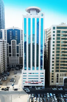 Royal Grand Suite Hotel Hotels near Al Qasimia University