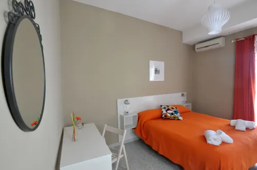 B&B Sweet Home Two Steps from the Ruins...