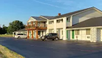 Rodeway Inn - 2-Star