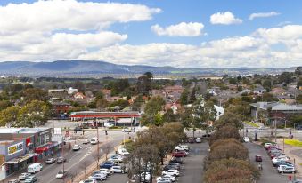 Park Avenue - Ikon Glen Waverley