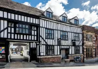 White Hart Hotel Hotels near Specsavers Opticians and Audiologists - London Colney