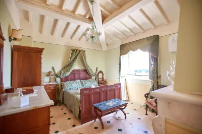 Podere San Giuseppe Các khách sạn gần Ducal Palace