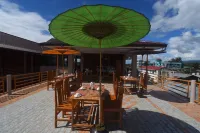 Mother's Home Hotel Hotels in Nyaungshwe