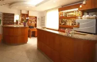 Hotel Sport - Quầy bar