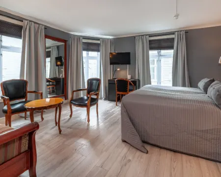 Kjøbmandsgaarden Hotel Hotels in Lindesnes