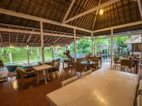 Ubud Sari Health Resort Hotels near Andong