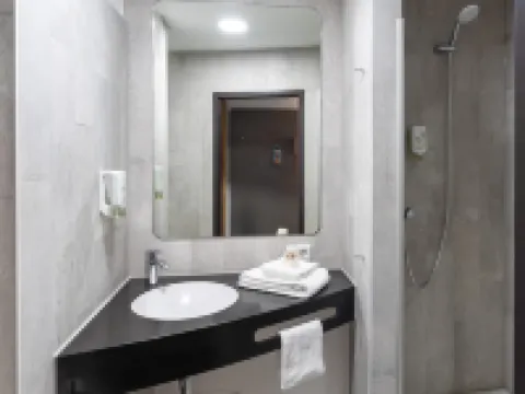 B&B HOTEL Hannover-Lahe