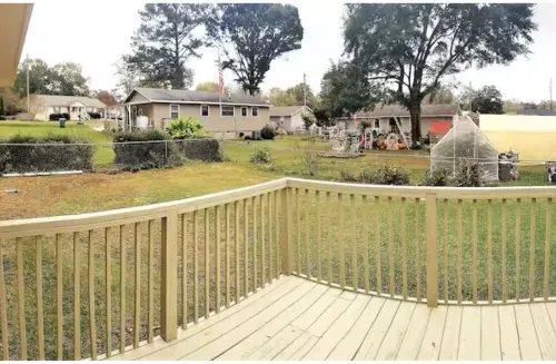 Harris House - Blocks away from quaint downtown Oneonta, Shopping and Food Hotels in Oneonta