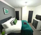 Chantry Suites by SA Stays Hotels in Grimsby