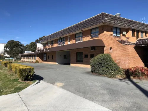 Canberra Lyneham Motor Inn Hotels in Dickson