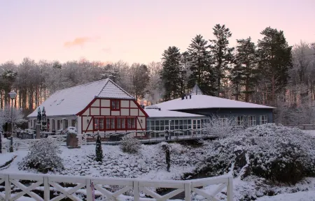 Hotel Lisboa Отели рядом с достопримечательностью «DFDS Frederikshavn Terminal»