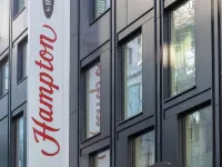 Hampton by Hilton London Old Street Hotels near Hoxton Square