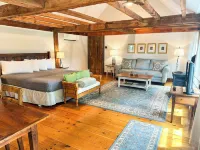 Black Walnut Inn Hotels in Amherst