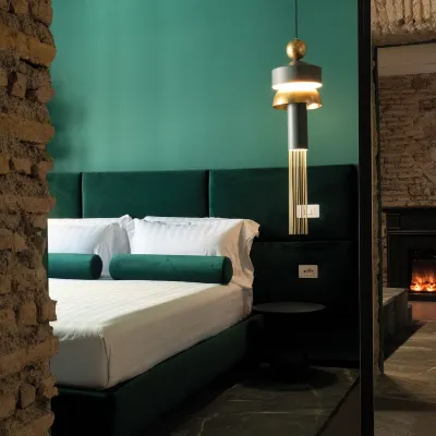 Colonna Suite Del Corso Hotels near Piazza di Pietra