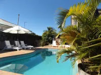 Golden Harvest Motor Inn - Moteles