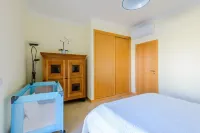 BnB Homes Apartment With Sea View 3 Terraces