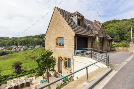 The Dormers - Amazing Views & Space